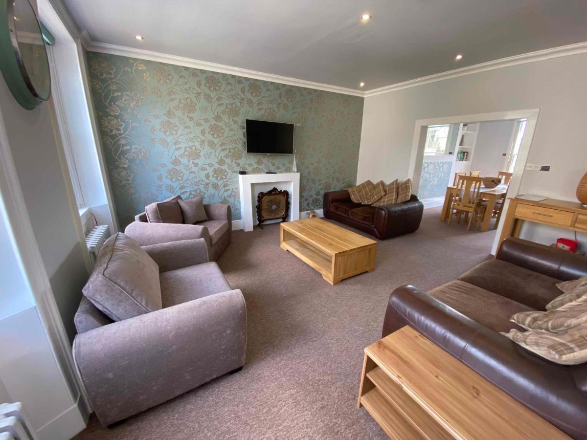 Bath Roof Terrace Apartment, City Centre, Sleeps Up To 8 Exteriér fotografie