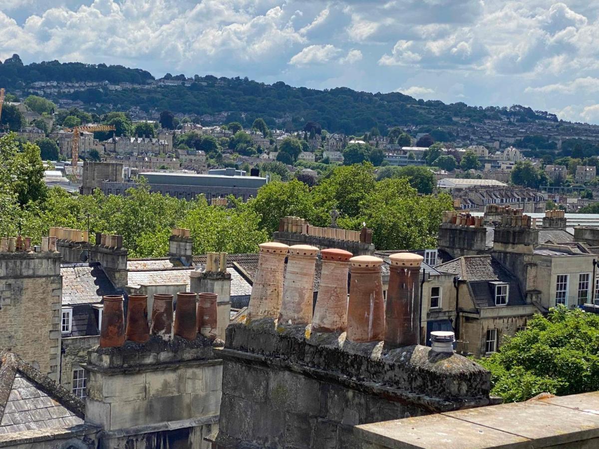 Bath Roof Terrace Apartment, City Centre, Sleeps Up To 8 Exteriér fotografie