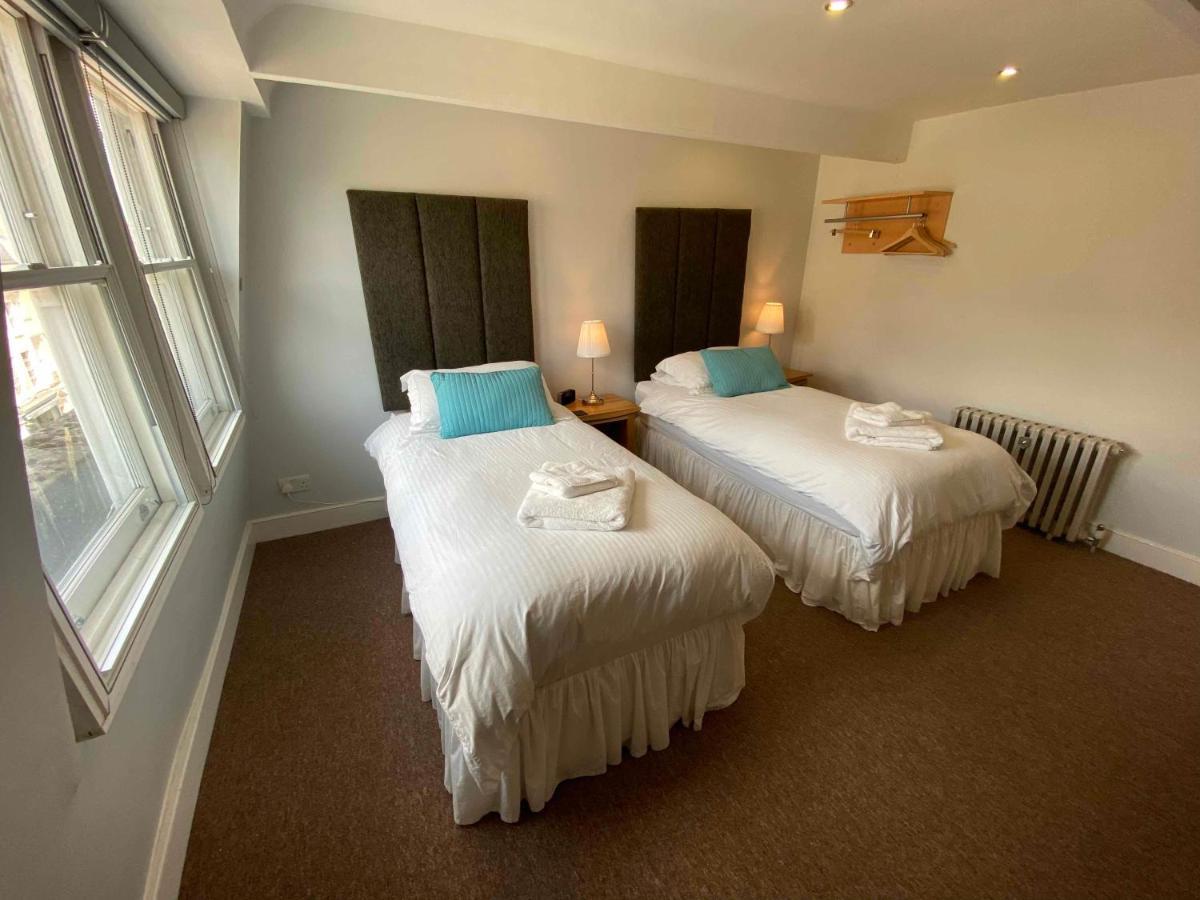 Bath Roof Terrace Apartment, City Centre, Sleeps Up To 8 Exteriér fotografie